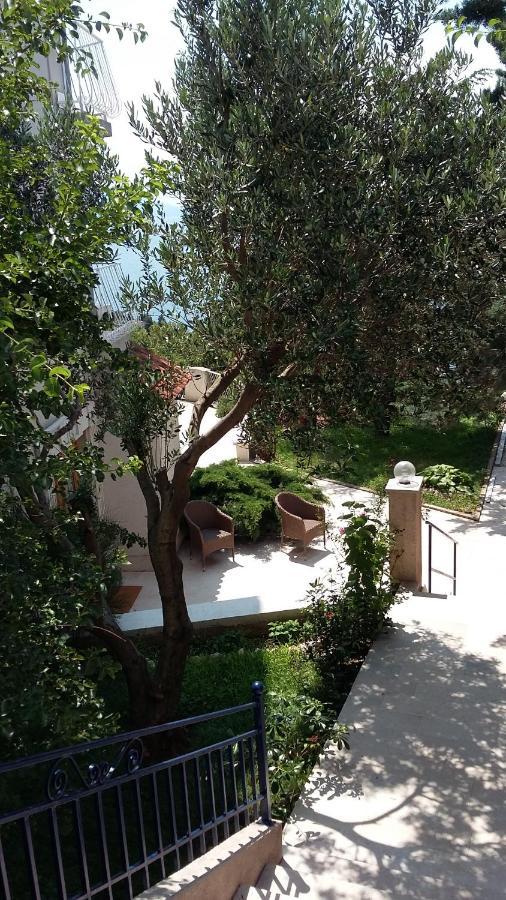 Die Appartements Glavas,Eckwohnunge Fuer 2 Personen Novi Vinodolski Exterior foto